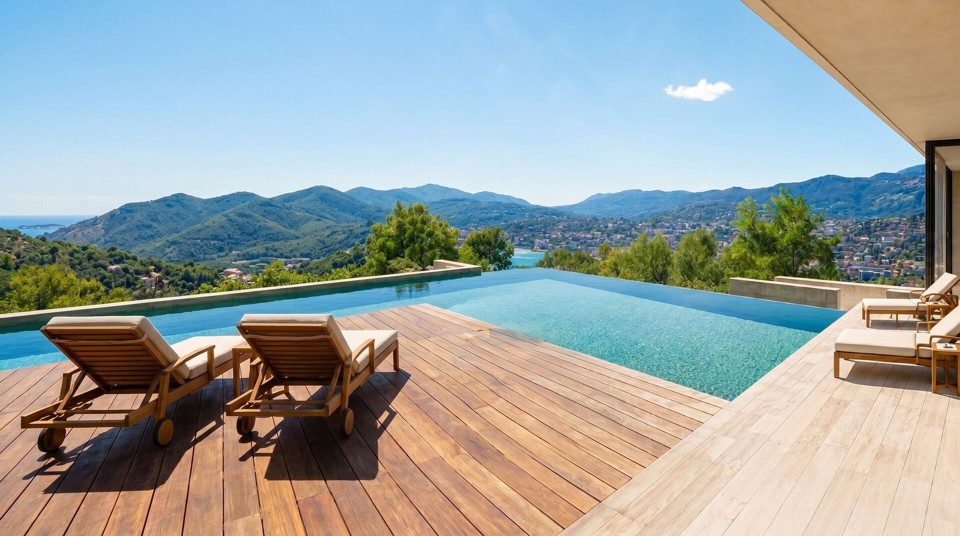 Casa de Vida — infinity pool with mountain view