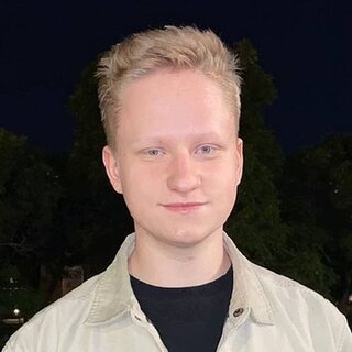 Bohdan Vasyliev — Technology & Systems (CTO)